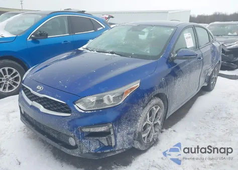 2021 Kia Forte Lxs z USA, uszkodzony, nr VIN 3KPF24AD5ME377191